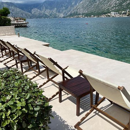 Apartments Rozer Kotor Exterior photo